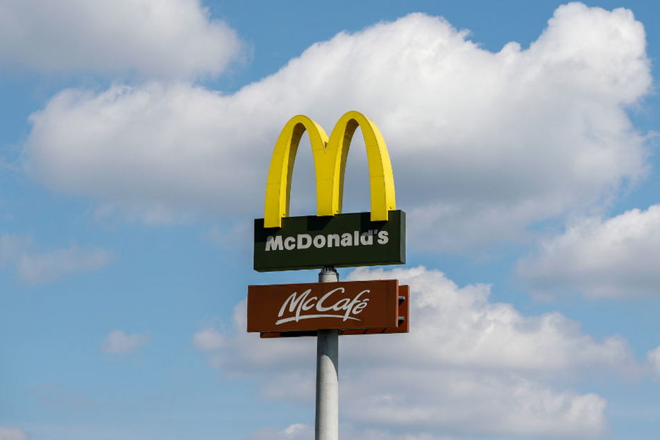 Der Weg führte die drei jungen Männer zu McDonald´s. (Symbolfoto)
