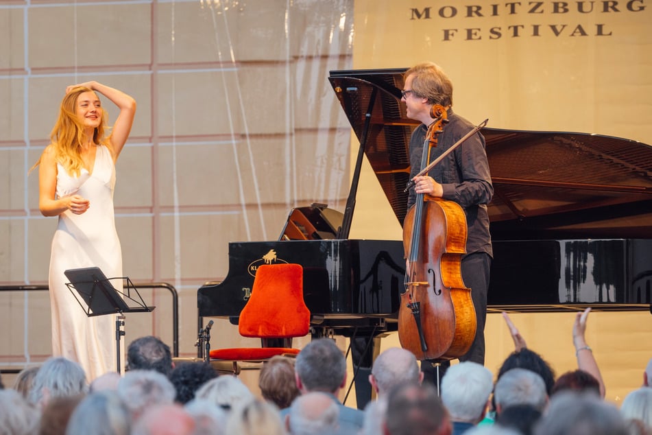 Jan Vogler (62) mit Pianistin Marie Sophie Hauzel.
