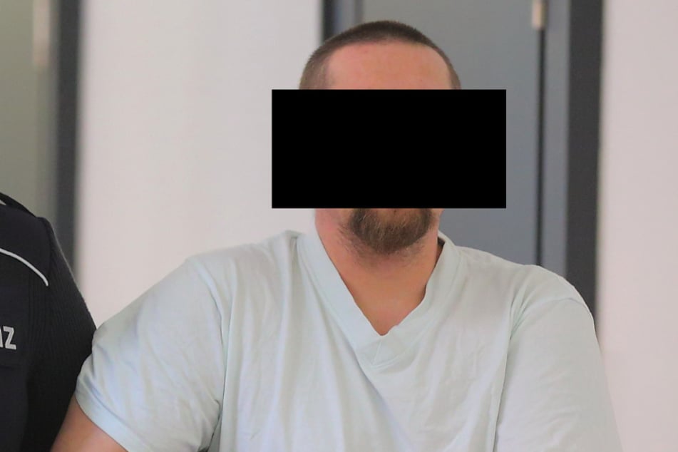 Maik S. (40) wird die Vergewaltigung einer damals 16-Jährigen vorgeworfen.