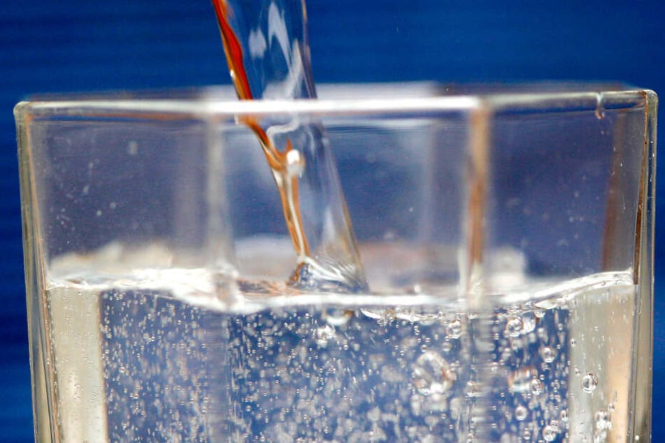 Die Altmühltaler Mineralbrunnen GmbH plant mehr als doppelt so viel Kubikmeter Wasser pro Jahr abzuzapfen. (Symbolbild)