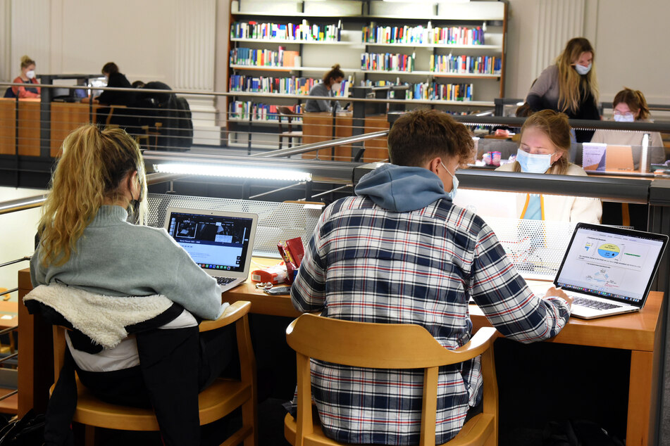 Sitzen bald mehr Studenten aus dem Ausland in Sachsens Uni-Hörsälen und Bibliotheken?