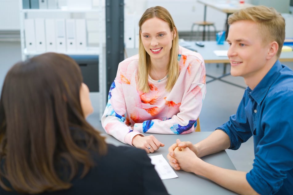 Mit einem Rechtsanwalt und einer Steuerberaterin werden alle offenen Fragen in Zwickau geklärt.