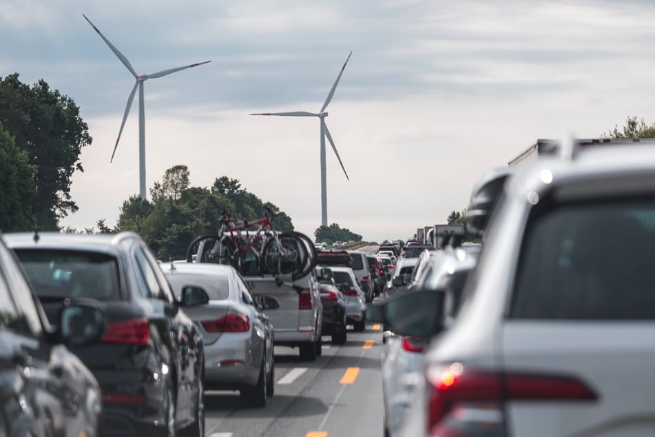 Autofahrer müssen auf der A9 mit einem Zeitverlust von bis zu einer Stunde rechnen. (Symbolfoto)