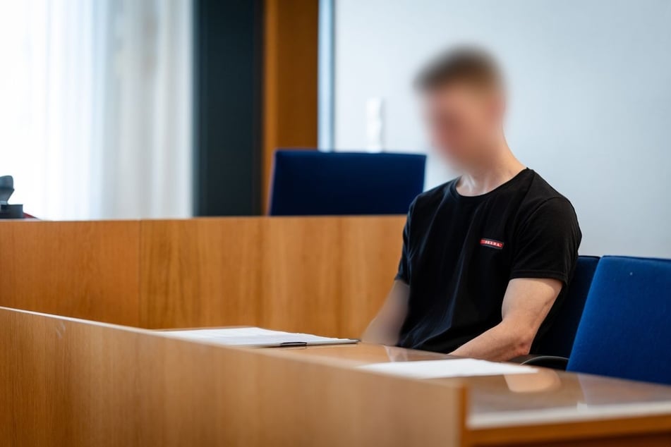 Der Angeklagte (33) bestritt die Vorwürfe, mit erhöhter Geschwindigkeit unterwegs gewesen zu sein.