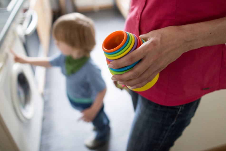 Das Armutsrisiko von Familien erhöht sich mit jedem weiteren Kind. (Symbolbild)