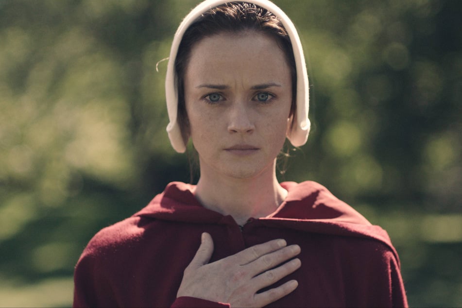 The Handmaid's Tale - Der Report der Magd unter anderem mit Alexis Bledel kommt auf Netflix.