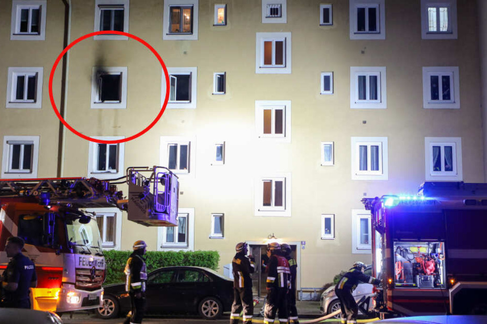 Ein 17-Jähriger sprang aus dem Fenster, um sich vor einem Feuer zu retten.