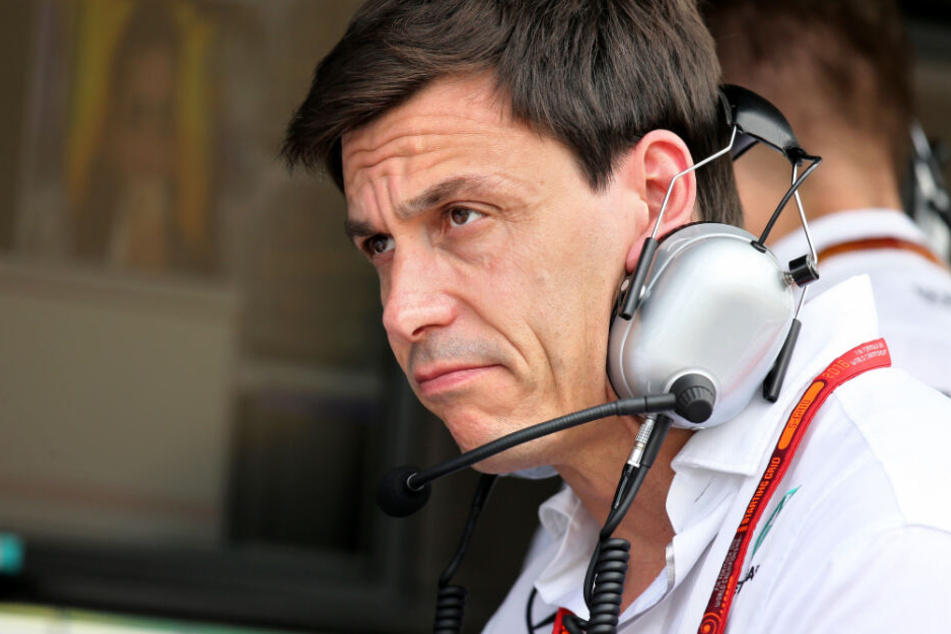 Mercedes-Teamchef Toto Wolff mahnt, dass jede Saison neue harte Arbeit bedeutet. (Archivbild)