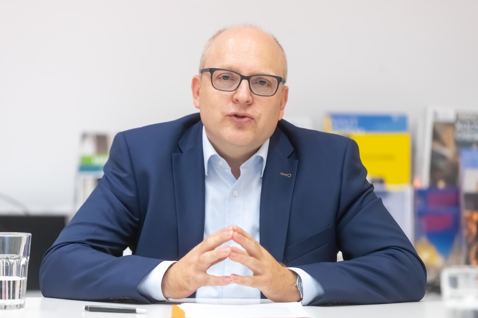 Sven Schulze (48, SPD) erhält bei der OB-Wahl in Chemnitz Unterstützung von der FDP.