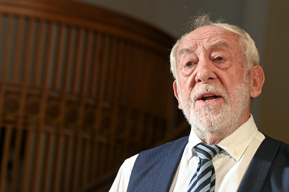 Dieter Hallervorden (85) hat nichts für das Gendern in der deutschen Sprache übrig.