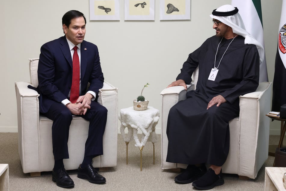 US Secretary of State Marco Rubio (l.) meets United Arab Emirates President Sheikh Mohamed bin Zayed Al Nahyan in Abu Dhabi on February 19, 2025.