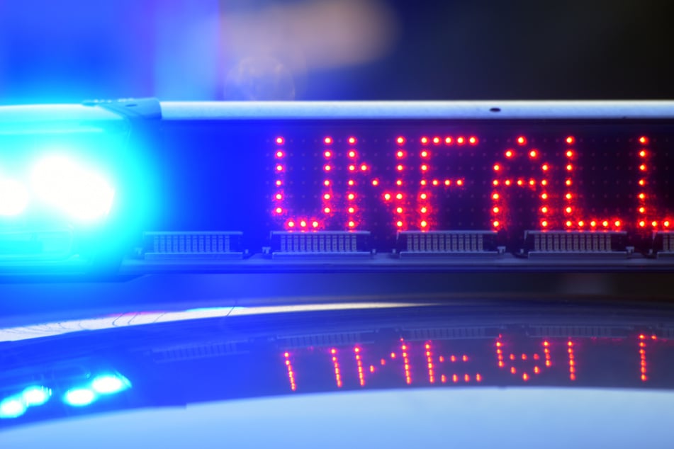 Schwerer Unfall im Kreis Stendal sorgt für Vollsperrung