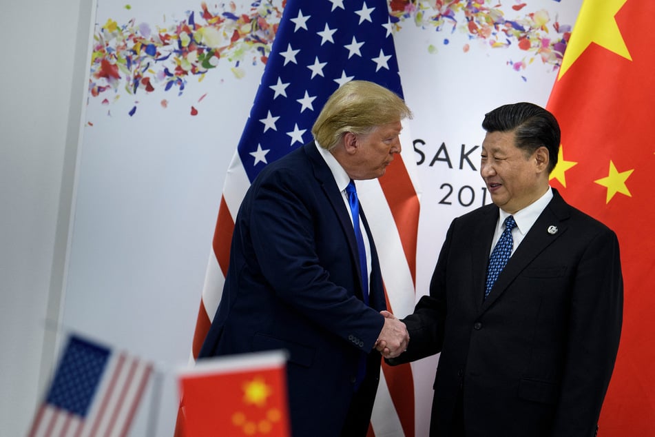 The meeting between President Donald Trump (l.) and Chinese President Xi Jinping on Thursday will be the first since the US leader re-entered office in January 2025.