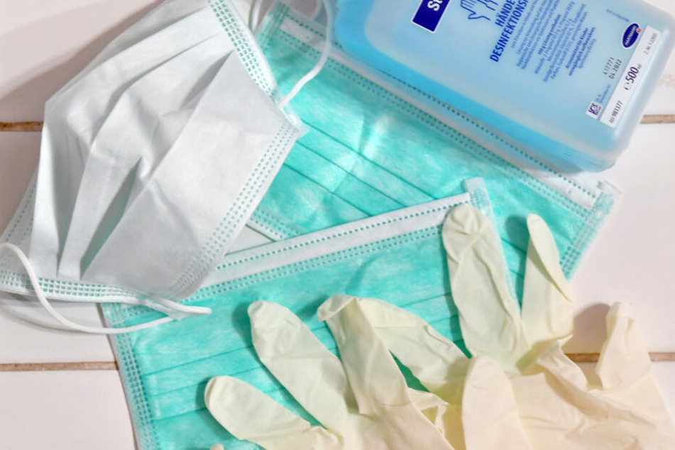 Die Nachfrage nach Mundschutzmasken, Produkten zum Desinfizieren und Einweghandschuhen ist seit Auftreten des Coronavirus explodiert.