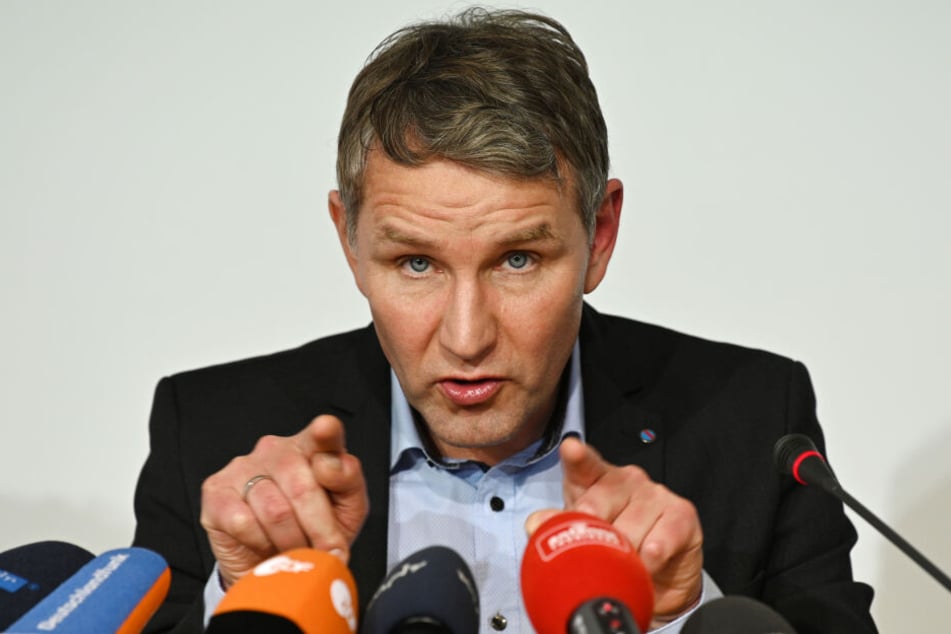 Die AfD tritt mit ihrem Fraktionsvorsitzenden Björn Höcke an.