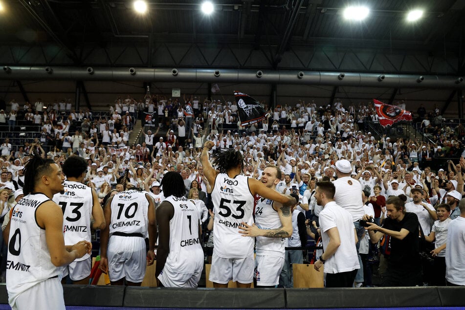 Das bislang letzte nach Leipzig verlagerte Heimspiel verlor der MBC mit 72:76 gegen die jubelnden Niners.