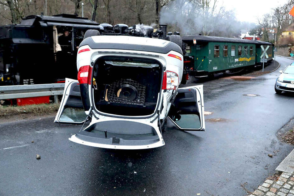 Am Wagen entstand Totalschaden.
