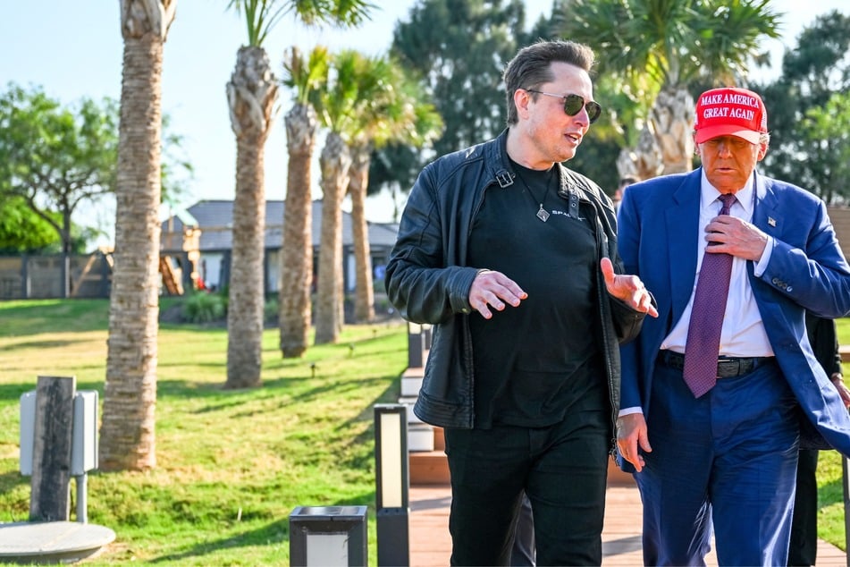 Elon Musk: Elon Musk and Donald Trump rock out to YMCA while partying on Thanksgiving