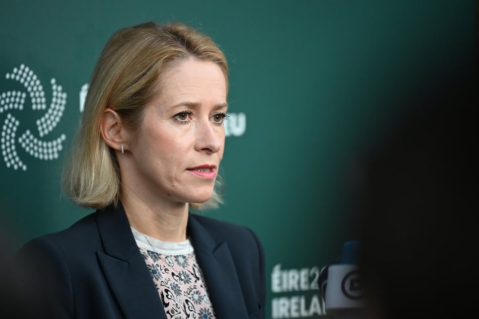 EU-Außenbeauftragte Kaja Kallas (49) stellt Russland ein massives Sanktionspaket in Aussicht.