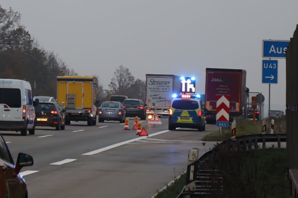 Unfall A4: LKW sorgt für Stau auf der A4 bei Chemnitz