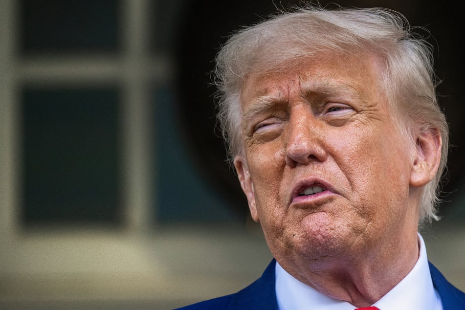 President Donald Trump's efforts to lay off thousands of federal employees has been blocked by a US judge.