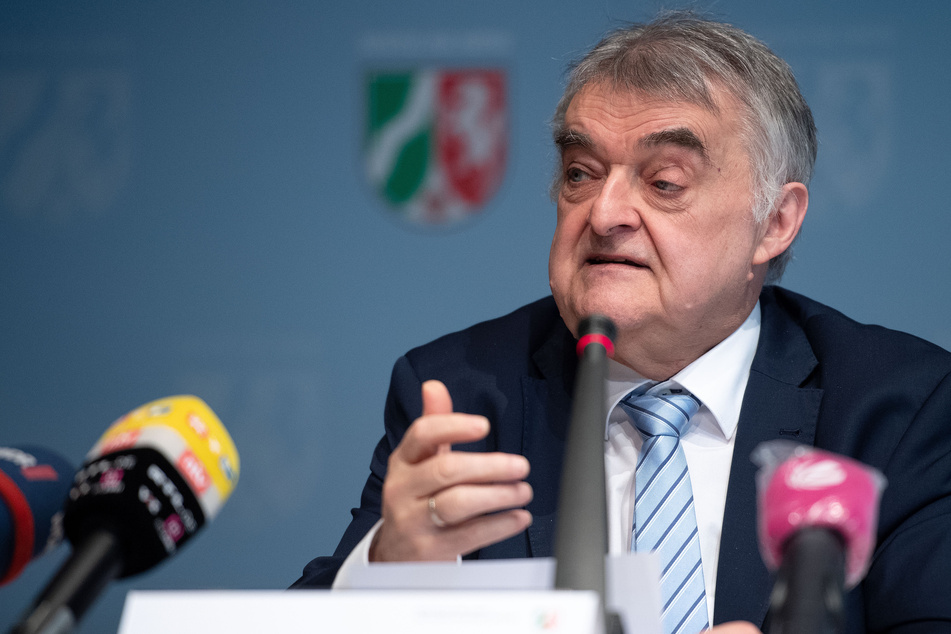 Herbert Reul (67) ist NRW-Innenminister.