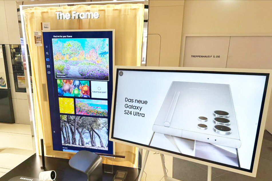Im One Samsung Konzeptstore im KaDeWe könnt Ihr die neusten Samsung-Produkte in Aktion erleben.
