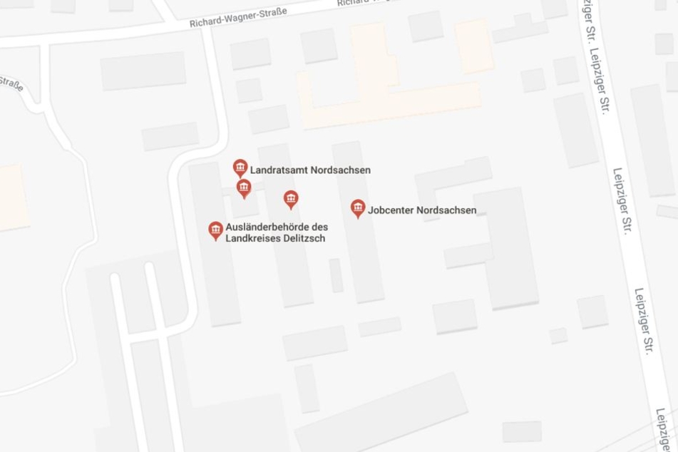 Der 19-Jährige wütete im Landratsamt Delitzsch in der Richard-Wagner-Straße.