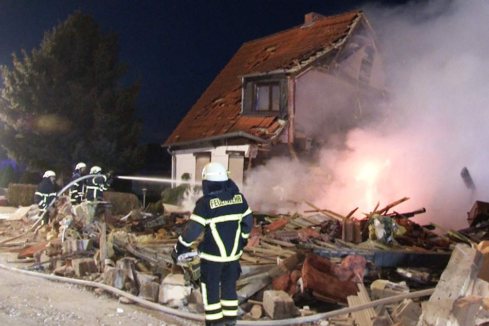 37 Kameraden der Feuerwehr waren im Einsatz.