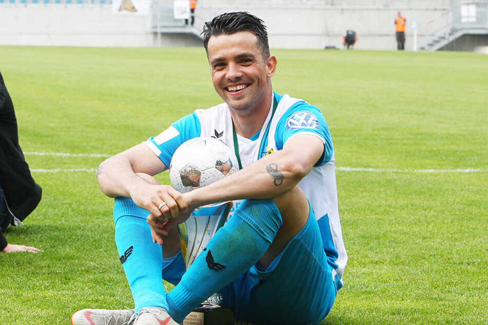 Das machte gute Laune: Kostadin Velkov holte mit dem CFC zuletzt den Sachsenpokal.