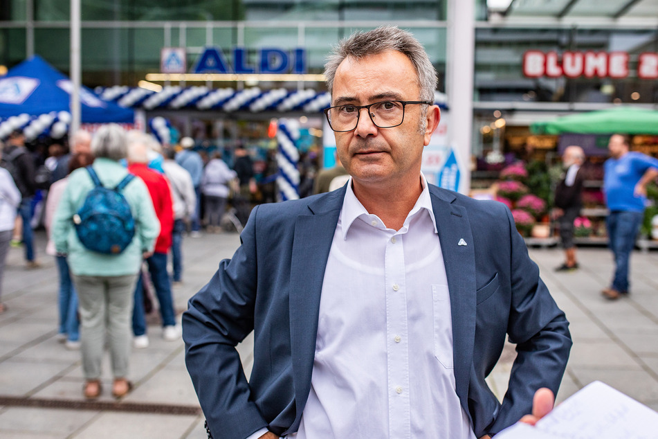 "Wollen dahin, wo die Leute sind": Aldi-Direktor Rüdiger Tix (52) erklärt die Standort-Wahl.