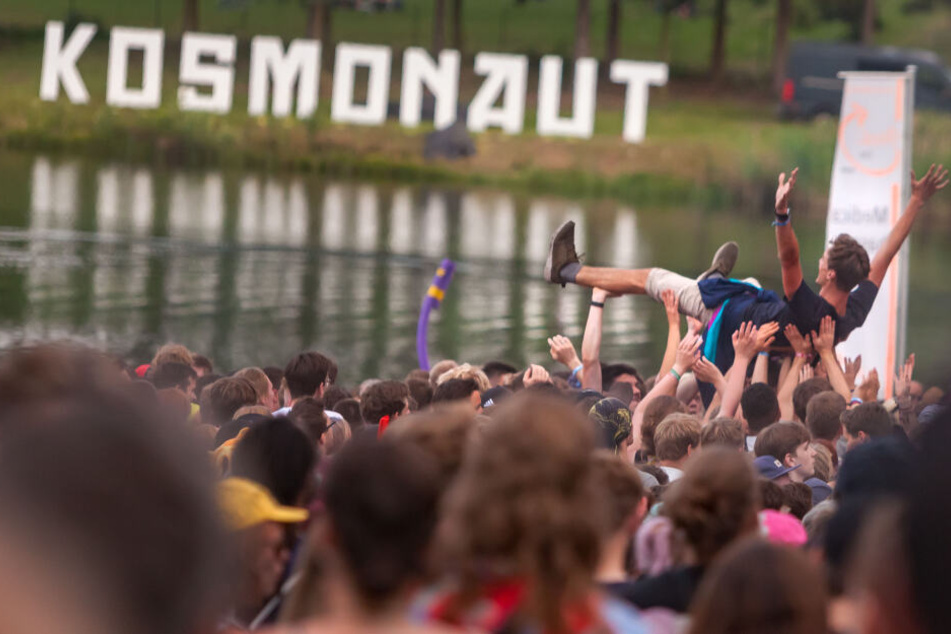 Das Kosmonaut-Festival wird jährlich am Stausee Rabenstein veranstaltet.