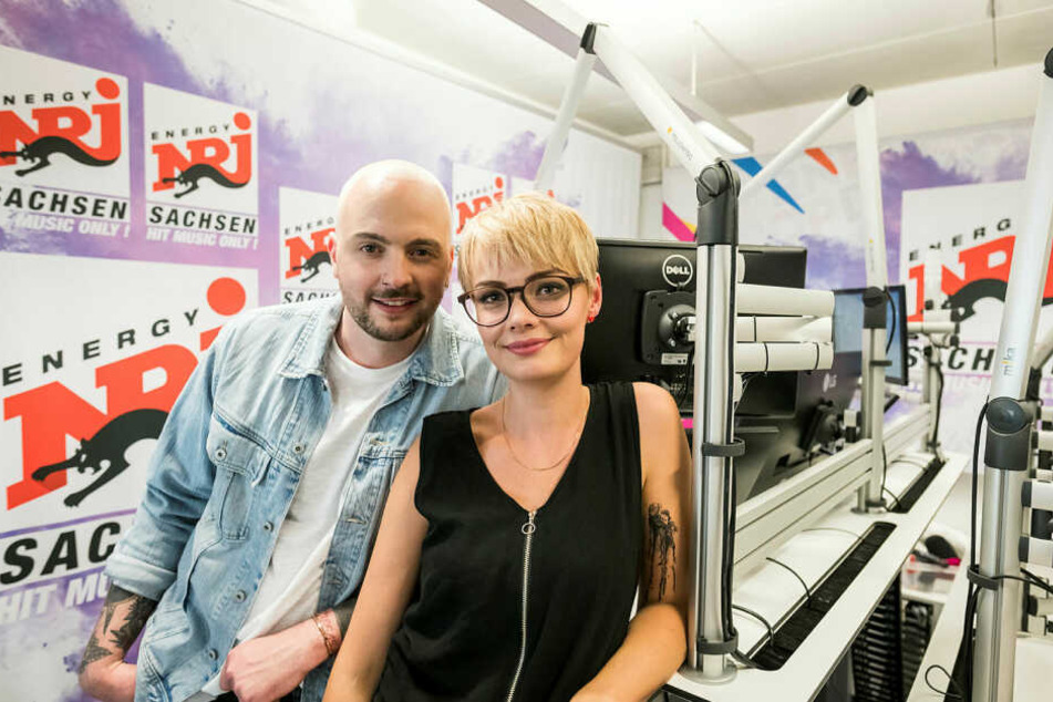 Waren fast vier Jahre jeden Morgen von 5 bis 10 Uhr zu hören: Das Morningshow-Duo Julian Mengler (33) und Franziska Mühlhause (28).