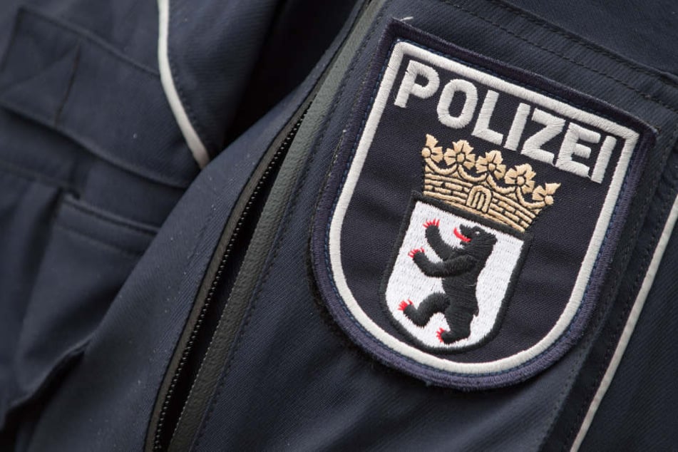 Wie die Mitarbeiterin der Polizei mitteilte, könnte der Angriff etwas mit dem Rauswurf der beiden am vorangegangenen Tag zu tun haben. (Symbolbild)