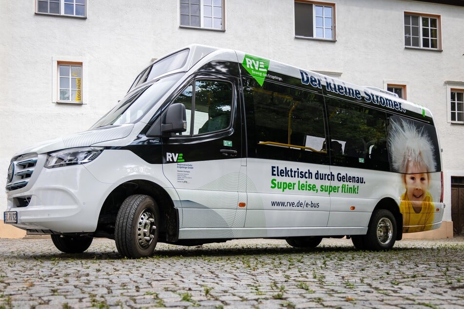 Einige Busse fahren mittlerweile auch elektrisch. Um die Flotte zu vergrößern, braucht es Geld - das fehlt in der aktuellen Krise aber.