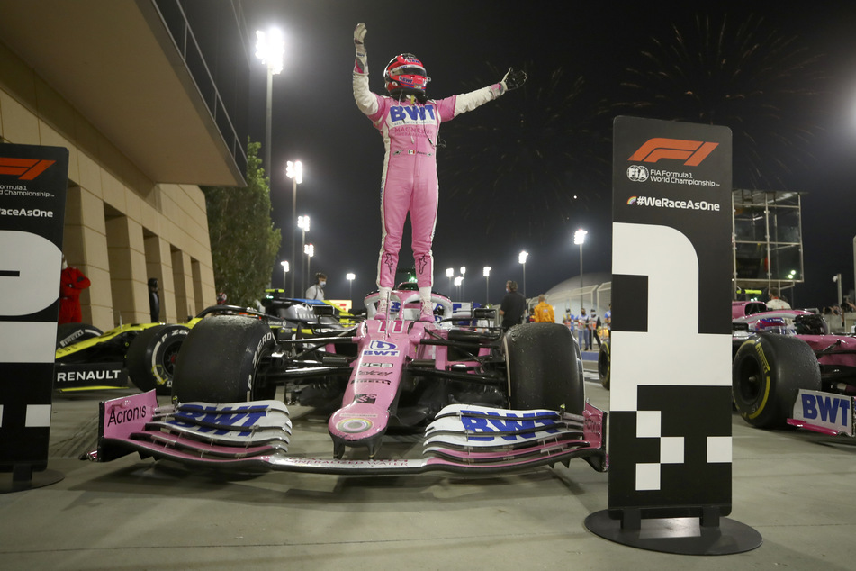 Sergio Perez (30) aus Mexiko vom Team Racing-Point holt sich den ersten Platz - das erste Mal in seinem 190. Rennen.