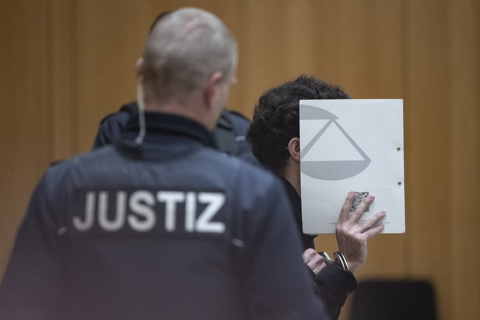 Die Nebenklage will laut Anwalt Thomas Franz außerdem eine Sicherungsverwahrung im Anschluss an die Haft.