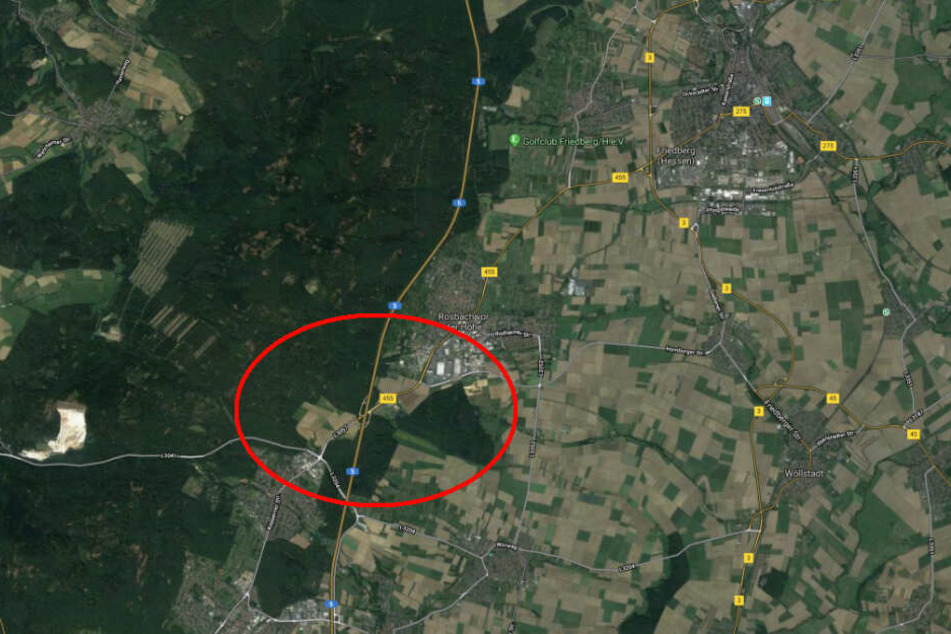 Der Massen-Unfall passierte kurz hinter der Ausfahrt Friedberg in Fahrtrichtung Frankfurt.