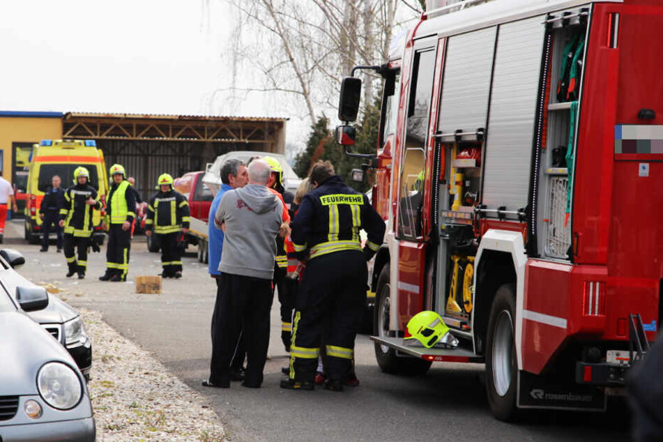 Zwei Personen wurden bei dem Vorfall verletzt.