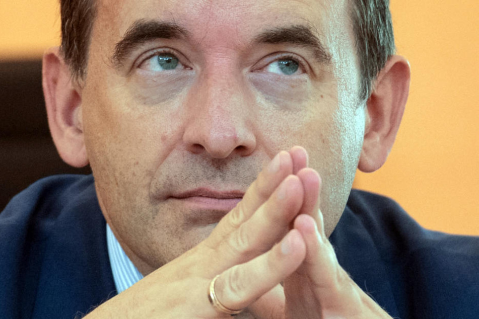 Der hessische Kultusminister Alexander Lorz (CDU) sieht das Problem in der steigenden Zahl der Schüler.