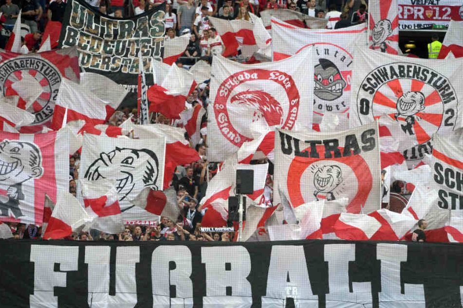 Ein Blick auf den Stuttgarter Fanblock.