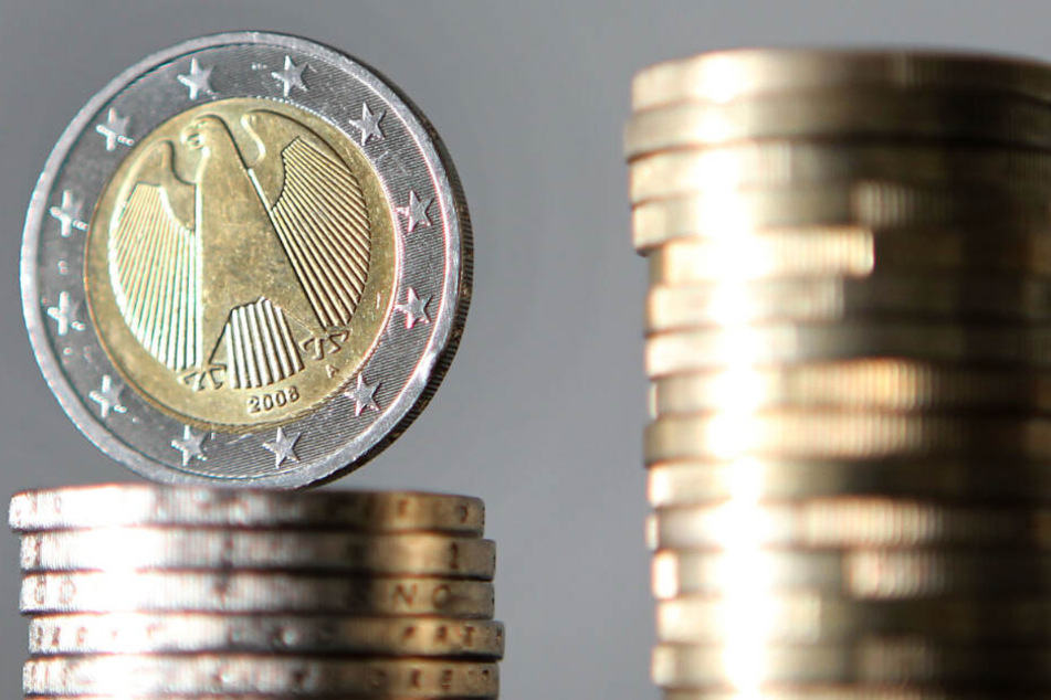 Es sollen rund 3300 neue Stellen entstehen, darunter mehr als 1000 für Lehrer.