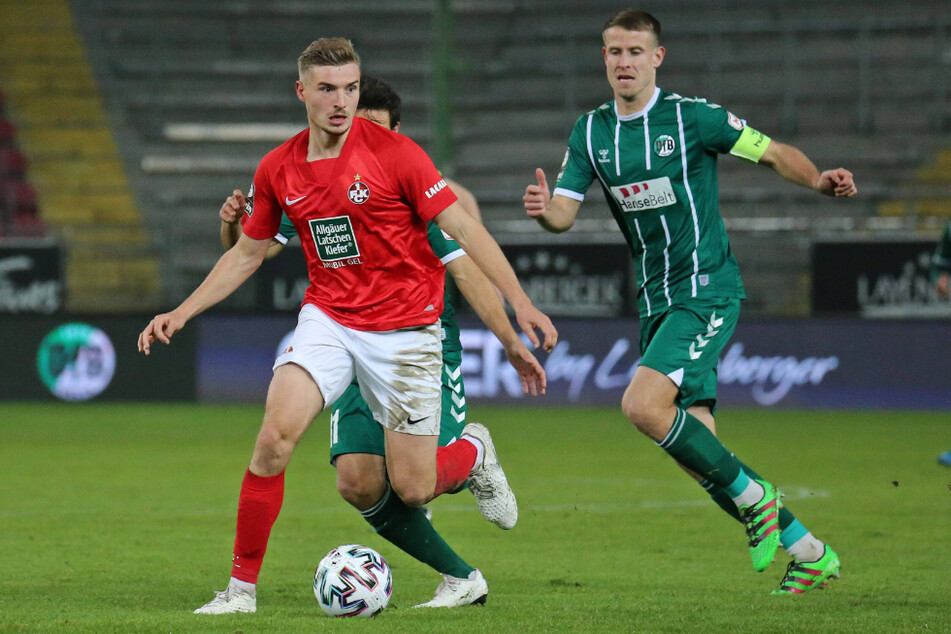Pech für den FSVF, aber Elias Huth (23, l.) wird wohl nicht aus Kaiserslautern zurückkehren.