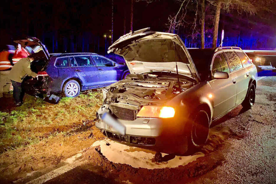 Der Audi musste nach dem Unfall abgeschleppt werden.