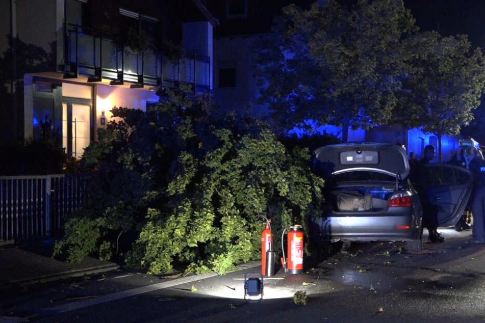 Der Fahrer verlor die Kontrolle über sein Fahrzeug.