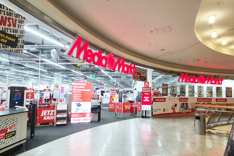 MediaMarkt Berlin-Neukölln (in den Neukölln-Arcaden) - Karl-Marx-Straße 66.