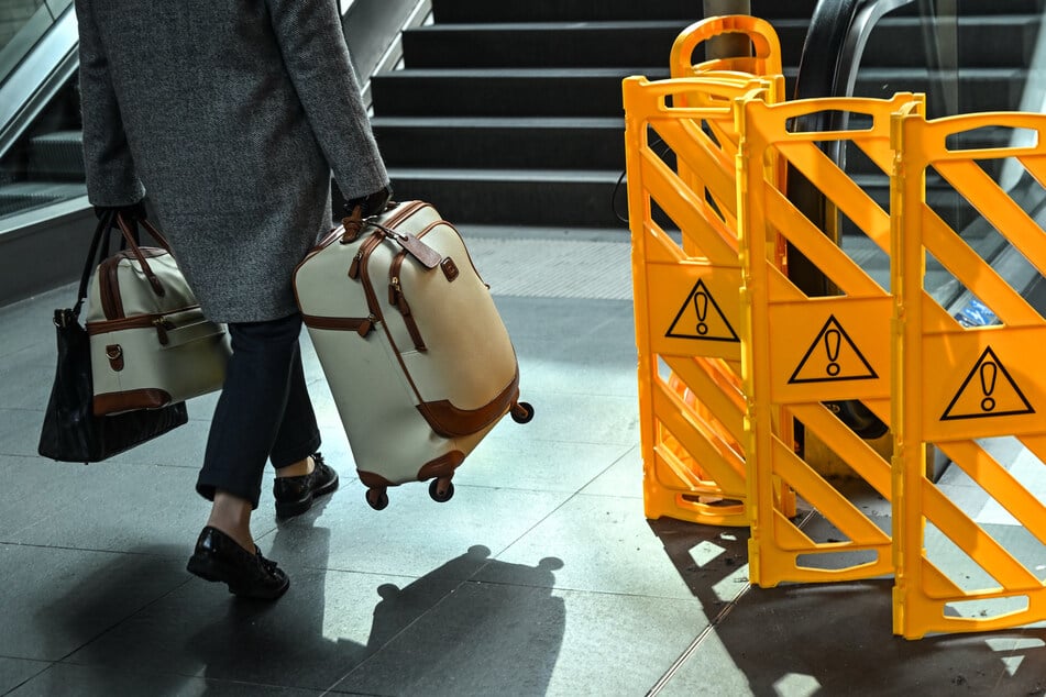 Für Bahnreisende rund um den Erfurter Hauptbahnhof könnte es im Sommer zu Verzögerungen kommen. (Symbolbild)