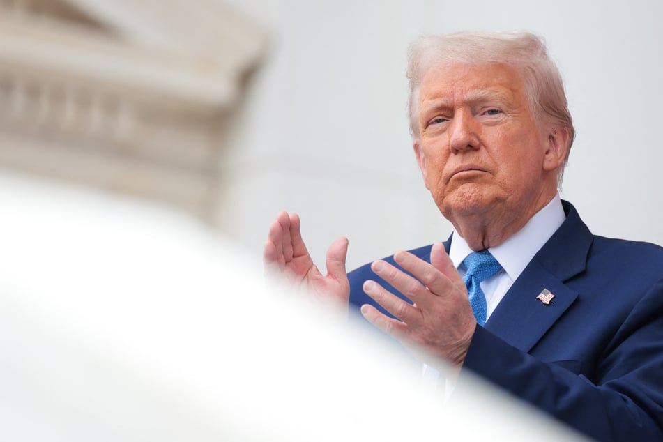 Trump Media unveils plan to raise billions for "bitcoin treasury"