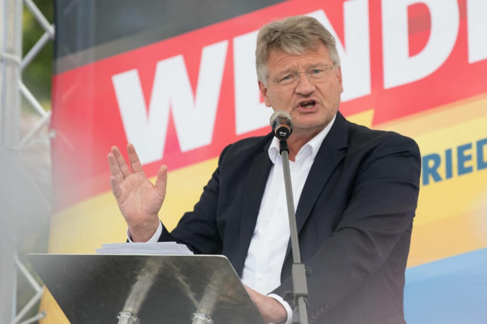 AfD-Chef Jörg Meuthen griff Restle nach dessen Kommentar scharf an.