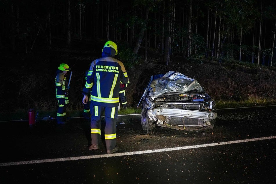 Der Renault erlitt einen Totalschaden. Die Fahrerin (18) wurde glücklicherweise nur leicht verletzt.